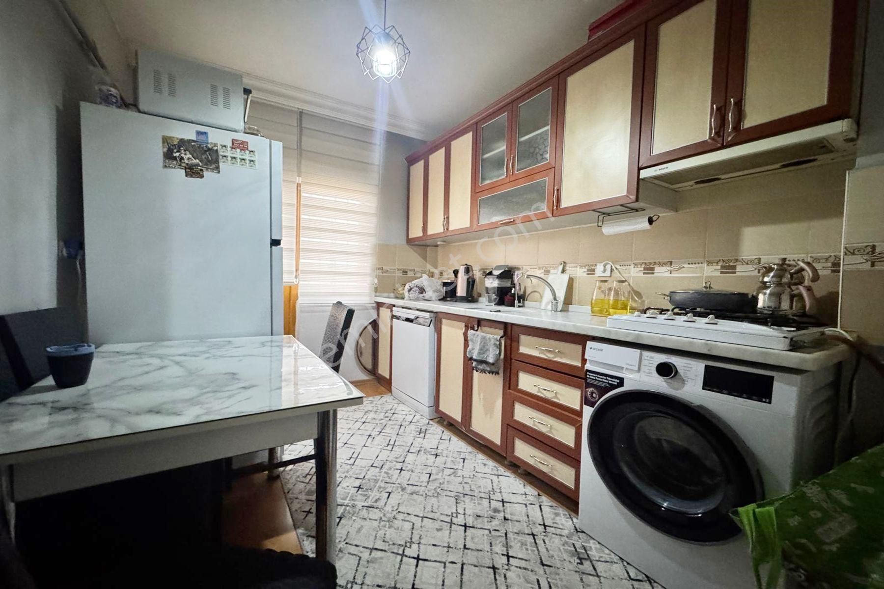 General Zeki Doğan Cadde Yakını Emsalsiz Yüksek Giriş Daire..! - Görsel 5