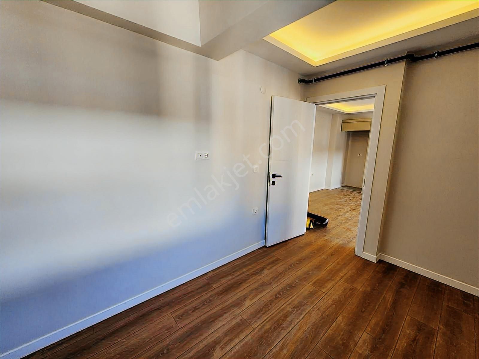 Yalı Mahallesi Cihat Kora Lisesi Yakını Satılık Sıfır 2+1 Daire - Görsel 25