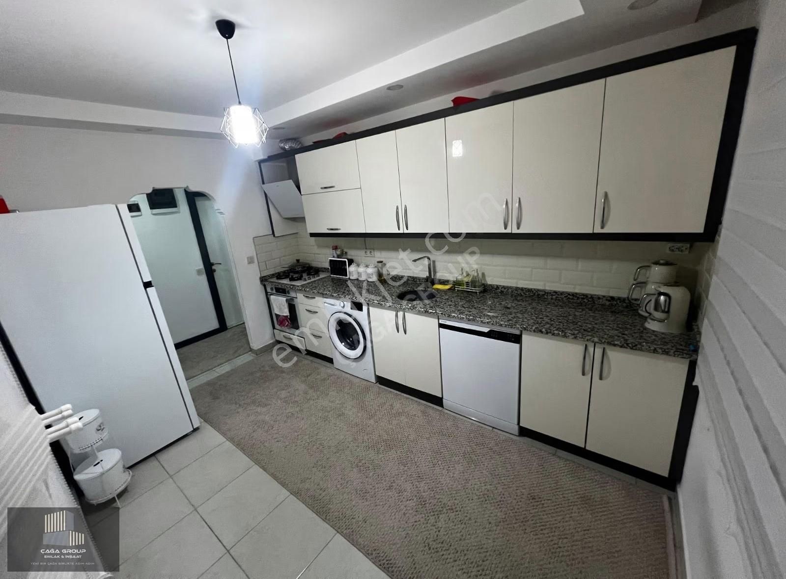 Fevziçakmak Mahallesi'nde 4 Yıllık 2+1 90 M² Yüksek Giriş Daire