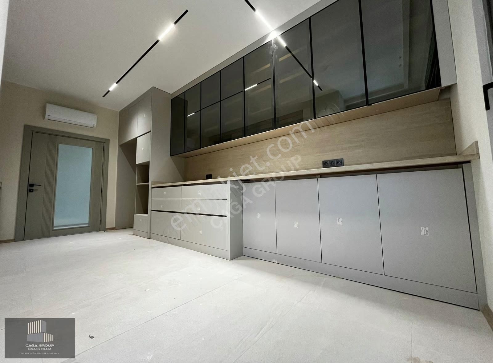 Tadım Pide Arkası Katta Tek 4+1 200 M2 Emsalsiz Genişlikte Lüks