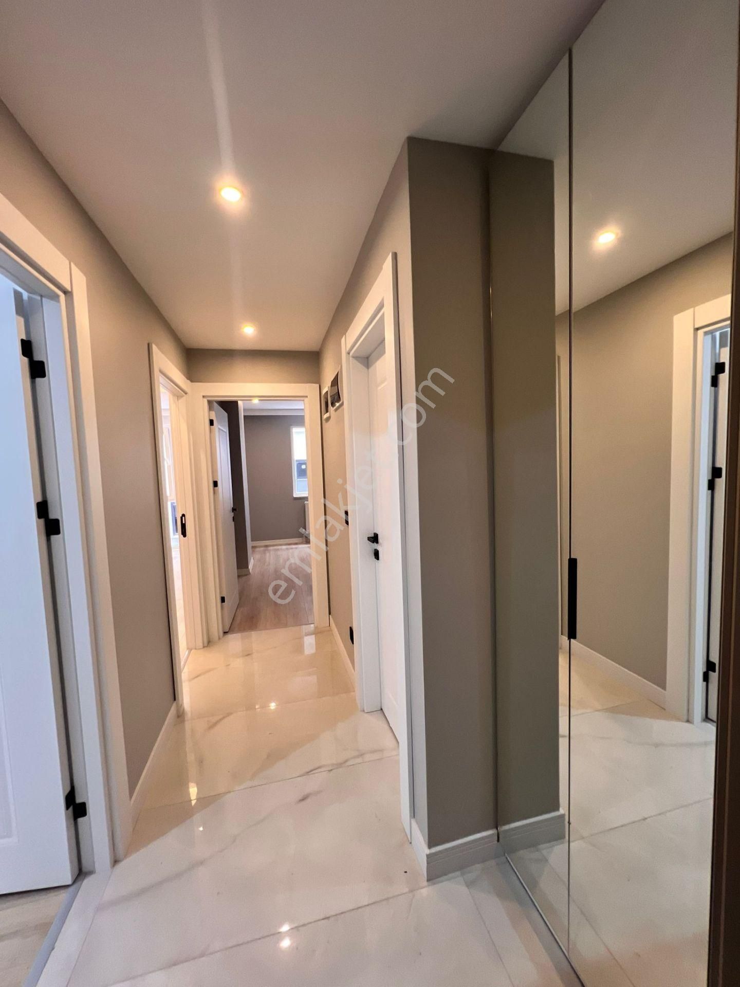 Kaçmaz'dan Altıntepe'de Cadde Üzeri Prestijli Binada 2+1 Daire - Görsel 21