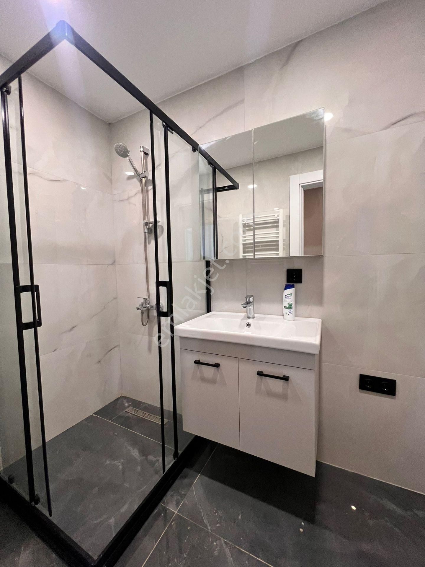 Kaçmaz'dan Altıntepe'de Cadde Üzeri Prestijli Binada 2+1 Daire - Görsel 14