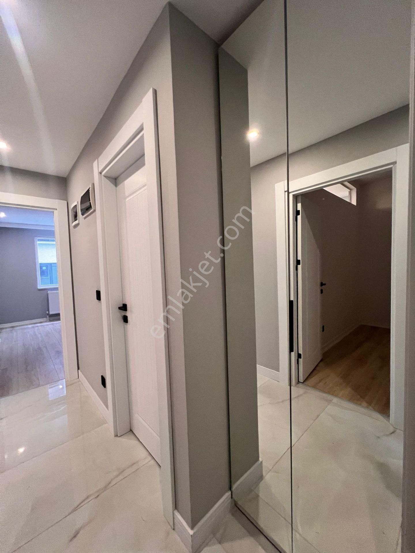 Kaçmaz'dan Altıntepe'de Cadde Üzeri Prestijli Binada 2+1 Daire - Görsel 16