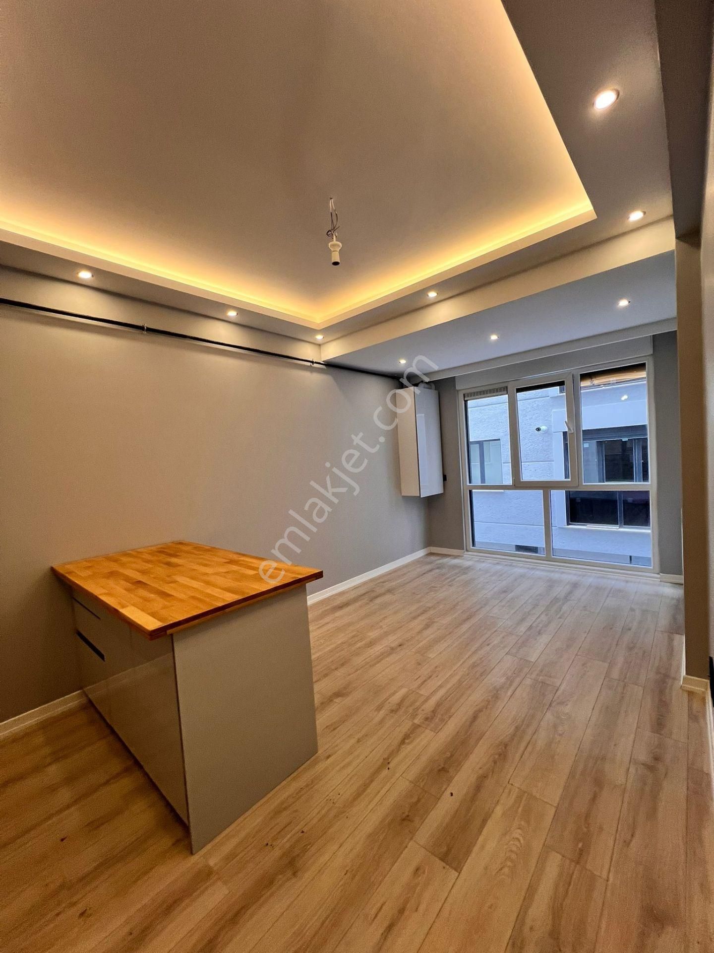 Kaçmaz'dan Altıntepe'de Cadde Üzeri Prestijli Binada 2+1 Daire - Görsel 6