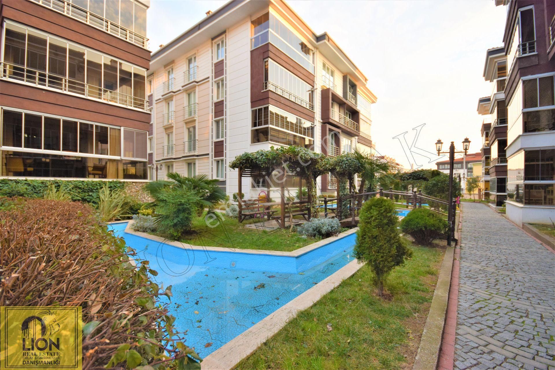 Lıon Emlak'tan İhsaniye'de Havuzlu Site İçi Lüks Kiralık 3+1 Daire - Görsel 3