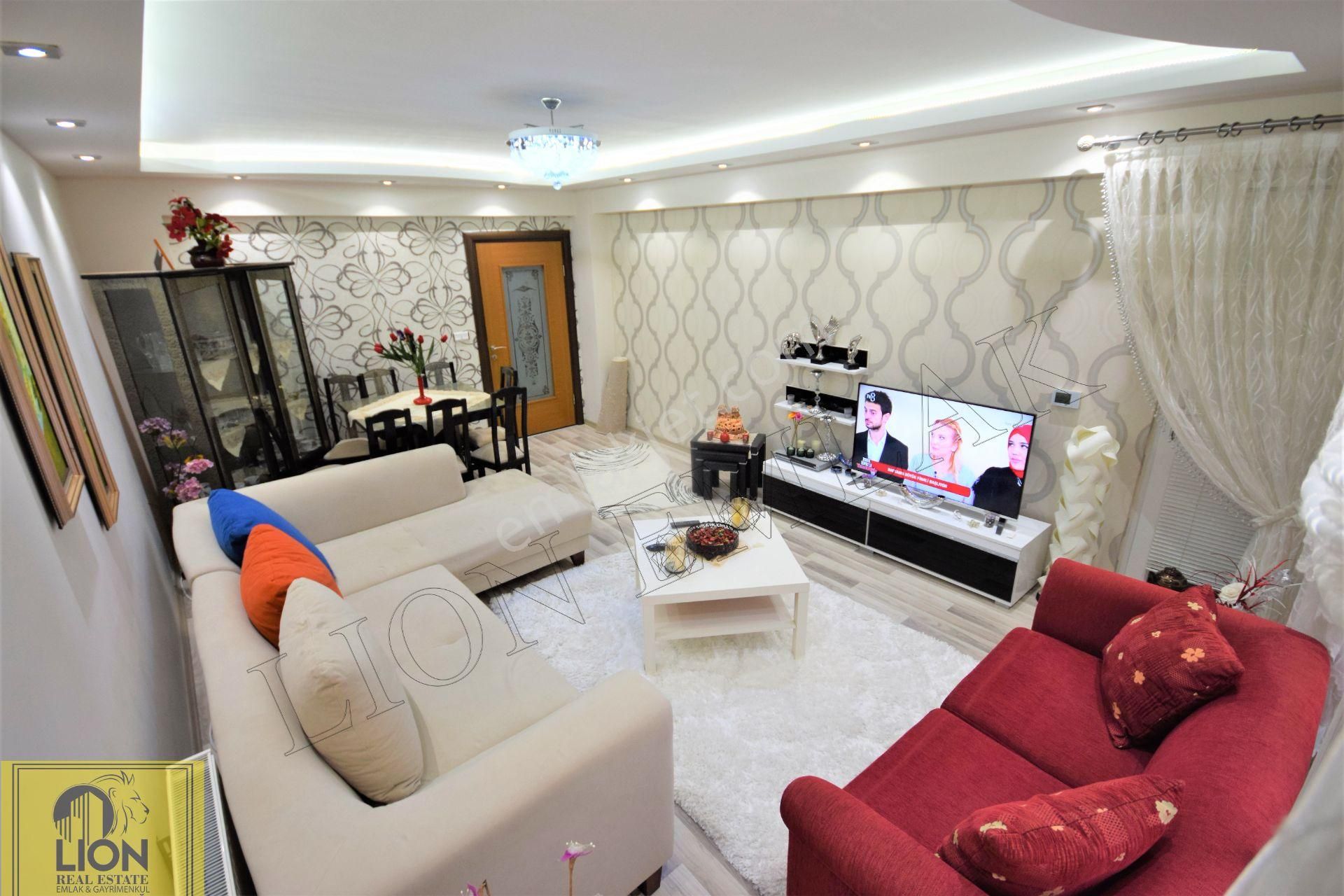 Lıon Emlak'tan İhsaniye'de Havuzlu Site İçi Lüks Kiralık 3+1 Daire - Görsel 14