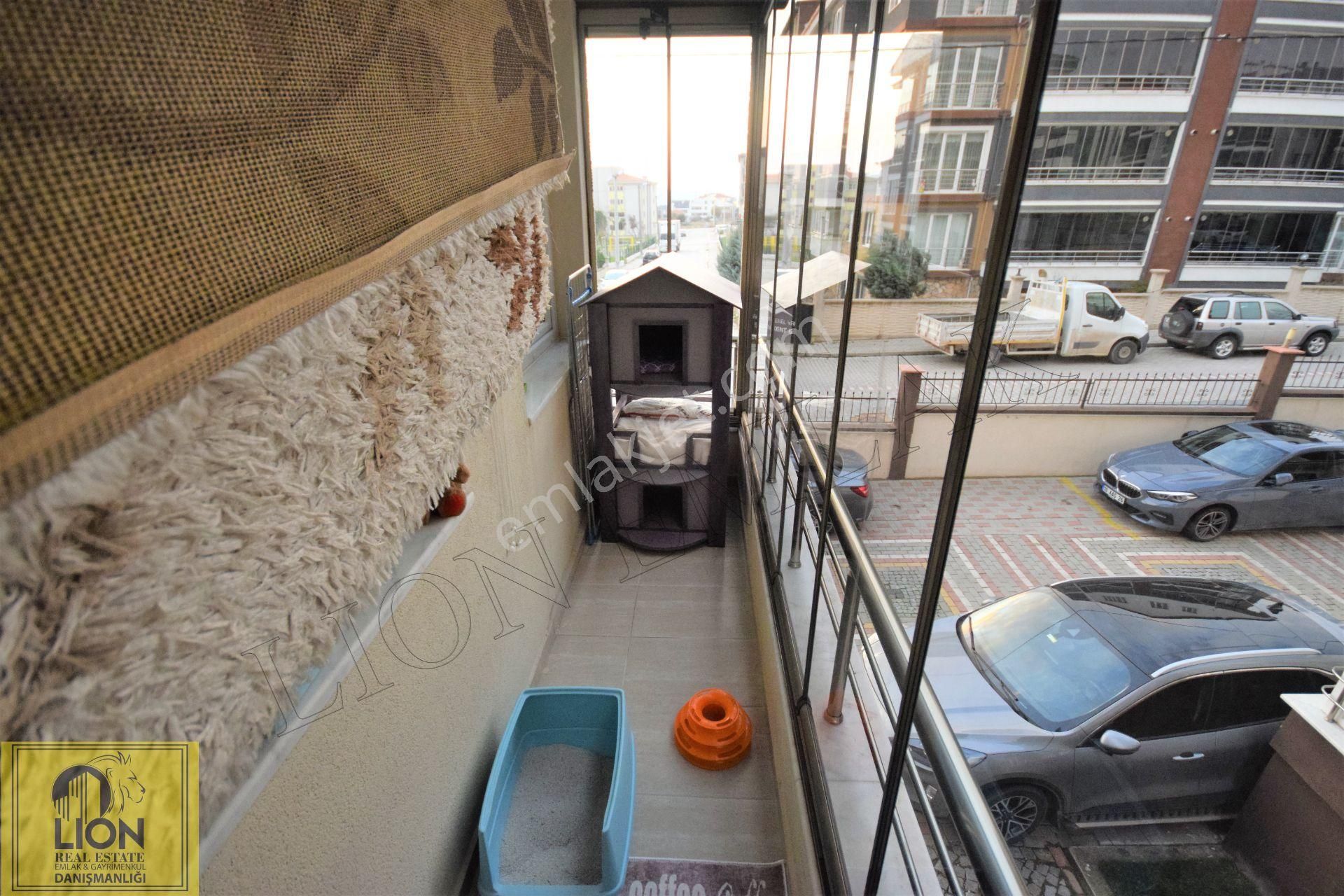 Lıon Emlak'tan İhsaniye'de Havuzlu Site İçi Lüks Kiralık 3+1 Daire - Görsel 27