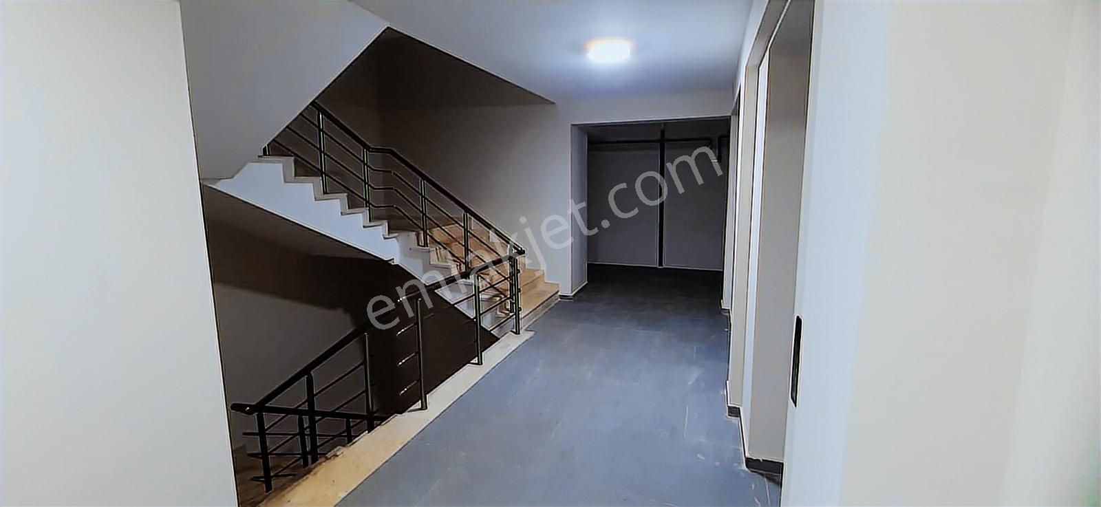 Kayapa 30 Ağustos Mahallesinde Site İçi Sıfır Arakat 3+1 Kiralık - Görsel 25