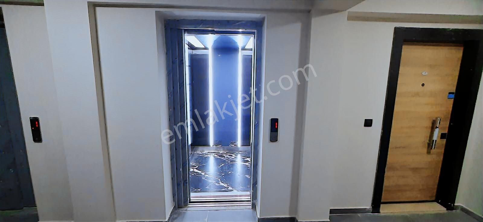 Kayapa 30 Ağustos Mahallesinde Site İçi Sıfır Arakat 3+1 Kiralık - Görsel 9