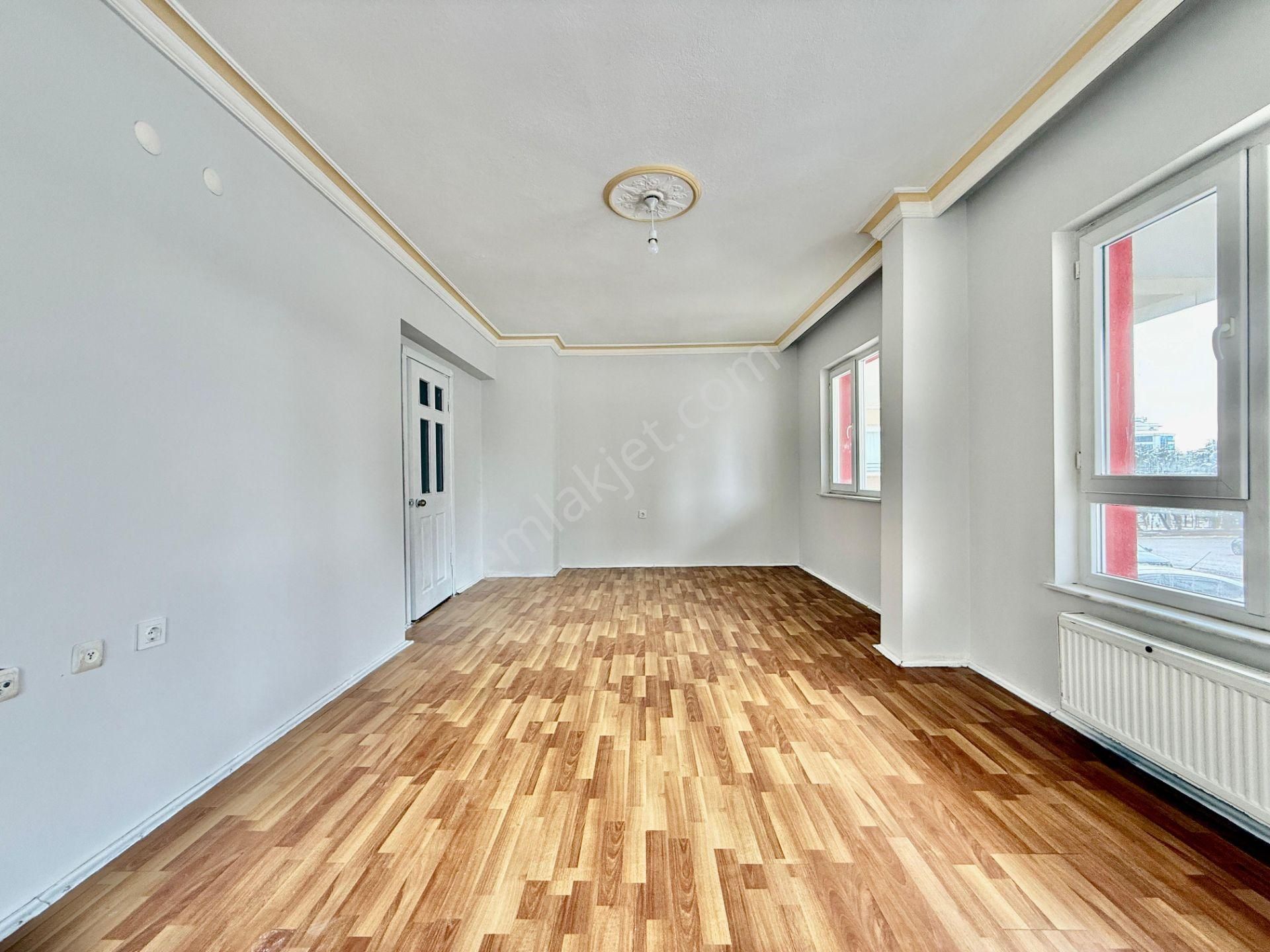 Kalecik Emlak'tan Hicret Camii Yakını 2+1 95m² Klasik Daire - Görsel 7