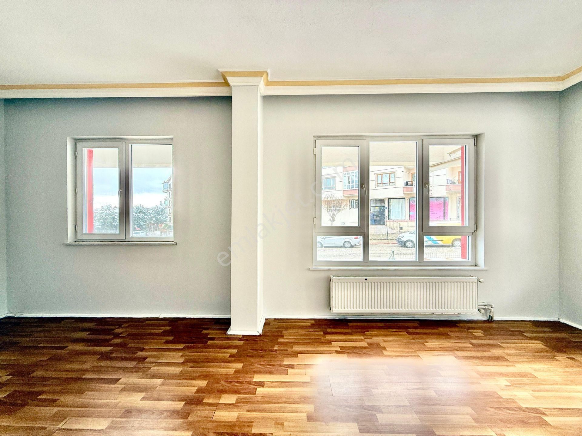 Kalecik Emlak'tan Hicret Camii Yakını 2+1 95m² Klasik Daire - Görsel 5