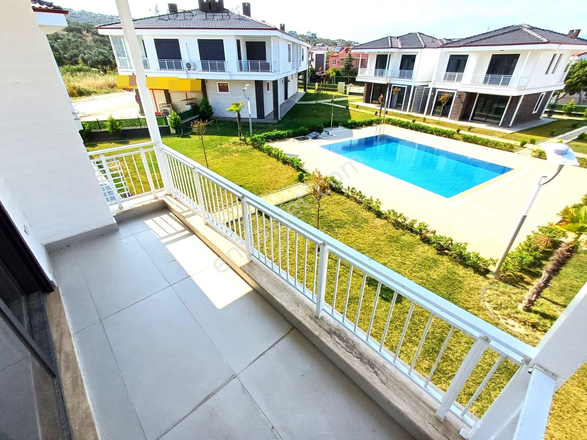 Burhaniye Pelitköy'de Aygül Farkıyla Denize Sıfır Site İçi Havuzlu Bağımsız Lüks 3+1satılık Villalar - Görsel 19