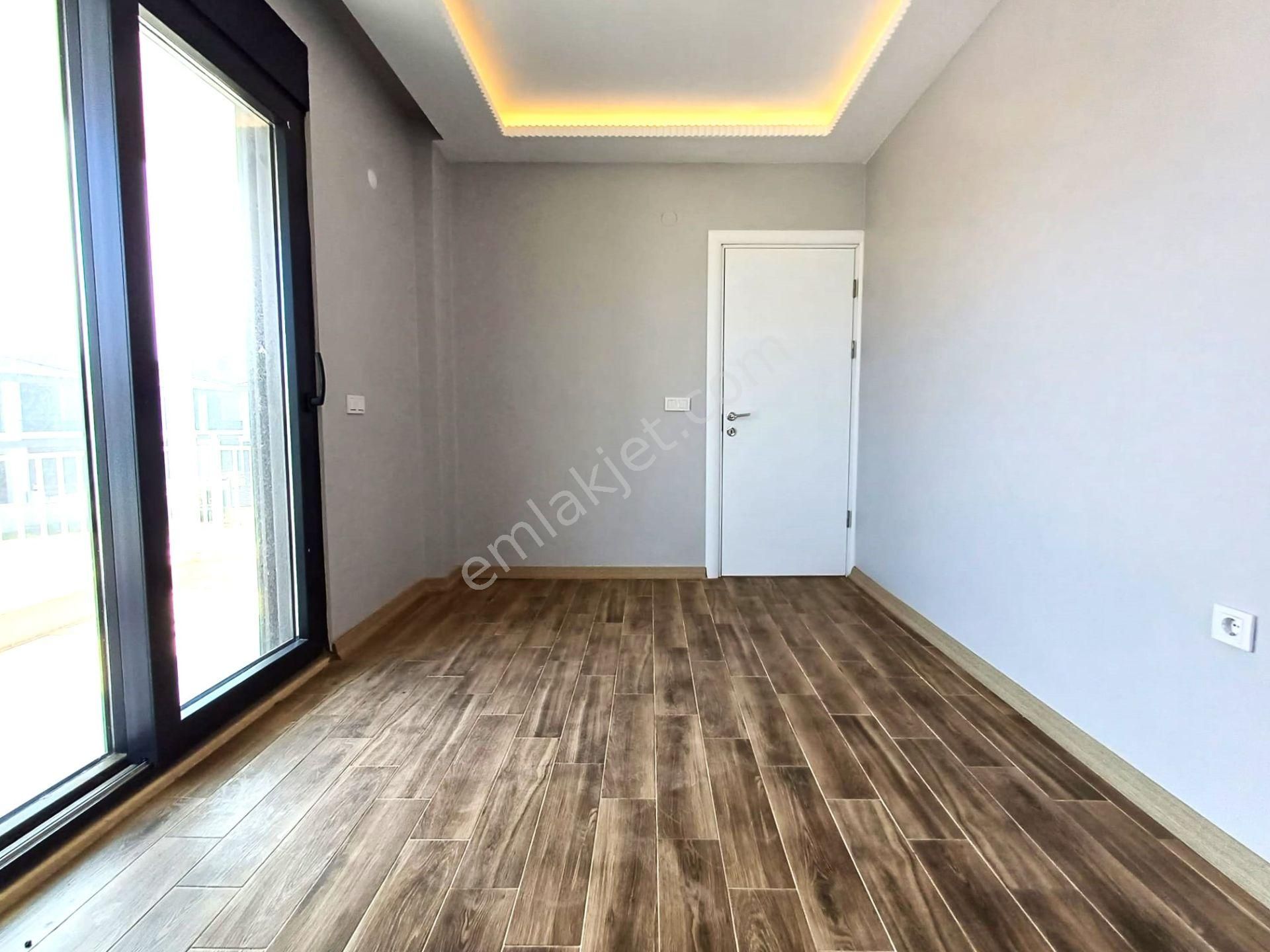 Burhaniye Pelitköy'de Aygül Farkıyla Denize Sıfır Site İçi Havuzlu Bağımsız Lüks 3+1satılık Villalar - Görsel 18