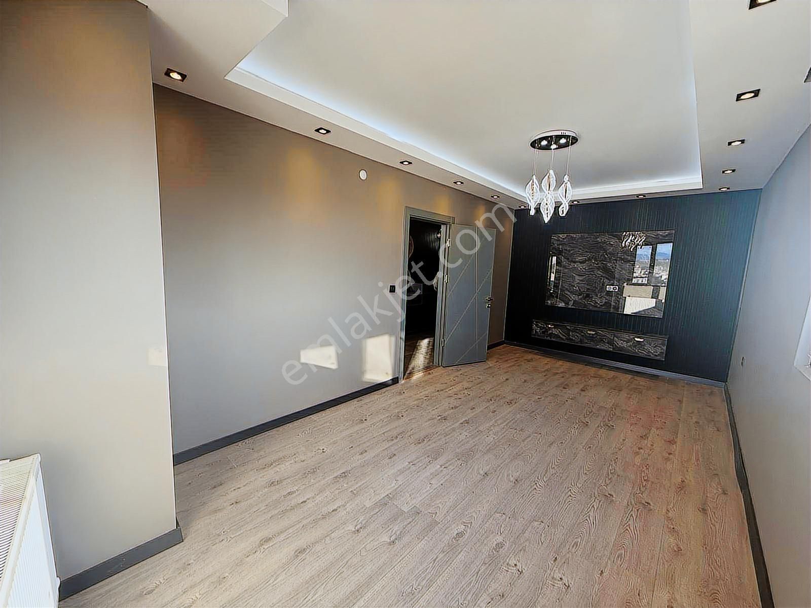 Özmert Ten 4+1 İçi Lüks Yapılı Sıfır Satılık Dubleks Daire - Görsel 4