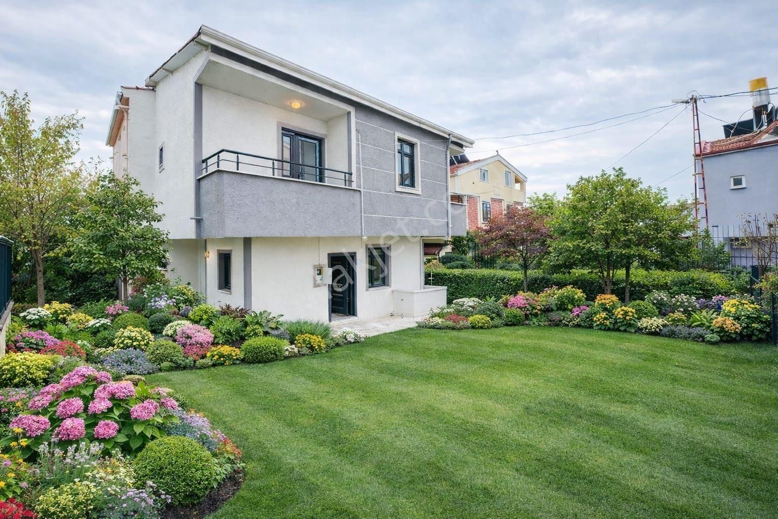 Kartallar'dan Merkezde Yüksek Krediye Uygun Büyük Bahçeli Villa. - Görsel 11