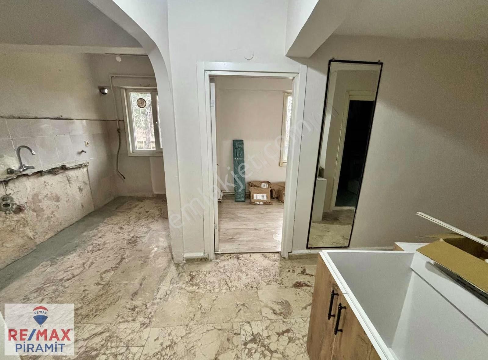 Kiralık | Finans Merkezi Manzaralı | Önü Açık | Asansörlü 2+1 - Görsel 26