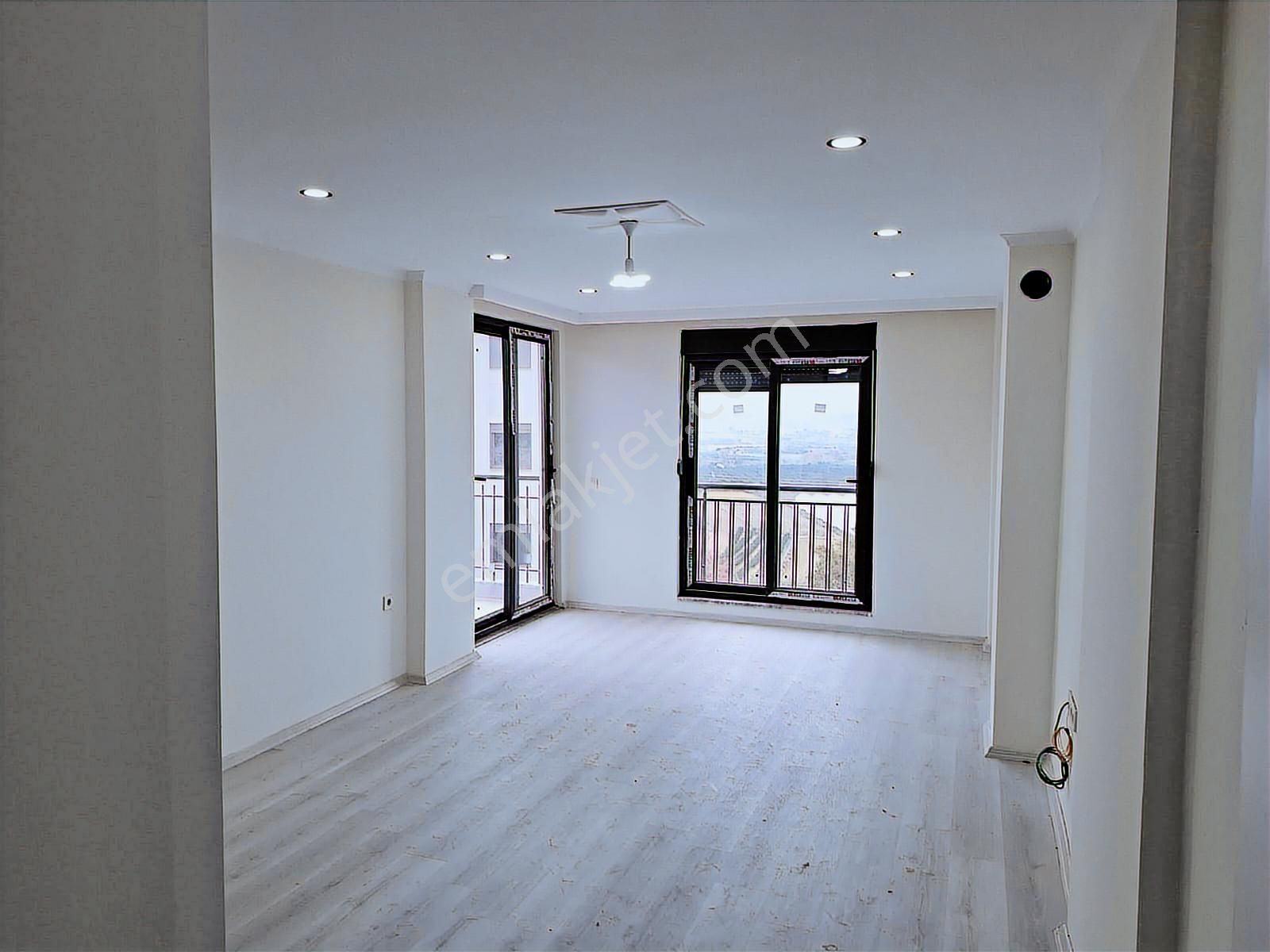 Sarılarda,havuzlu,asansörlü Sıfır 3 + 1 Dublex... - Görsel 21