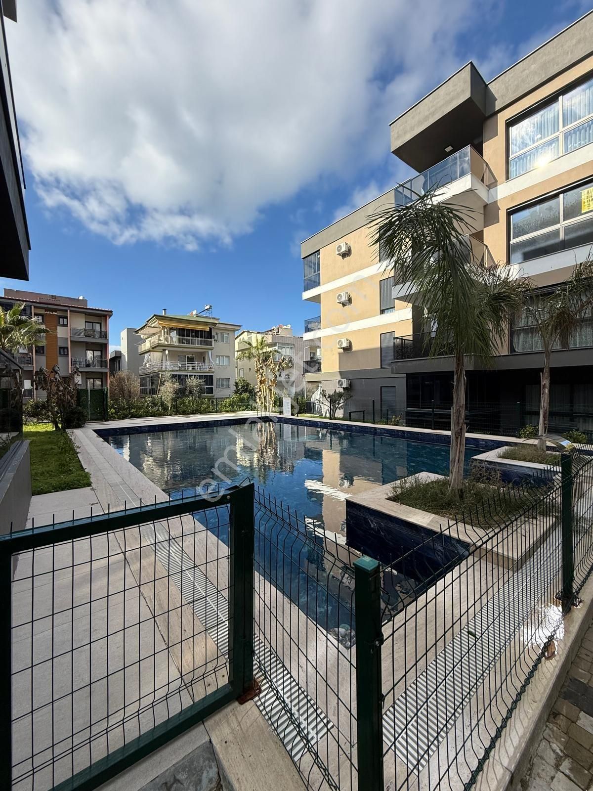 Ege Mahallesinde Site İçi Komple Eşyalı 1+1 Satılık Daire!! - Görsel 2