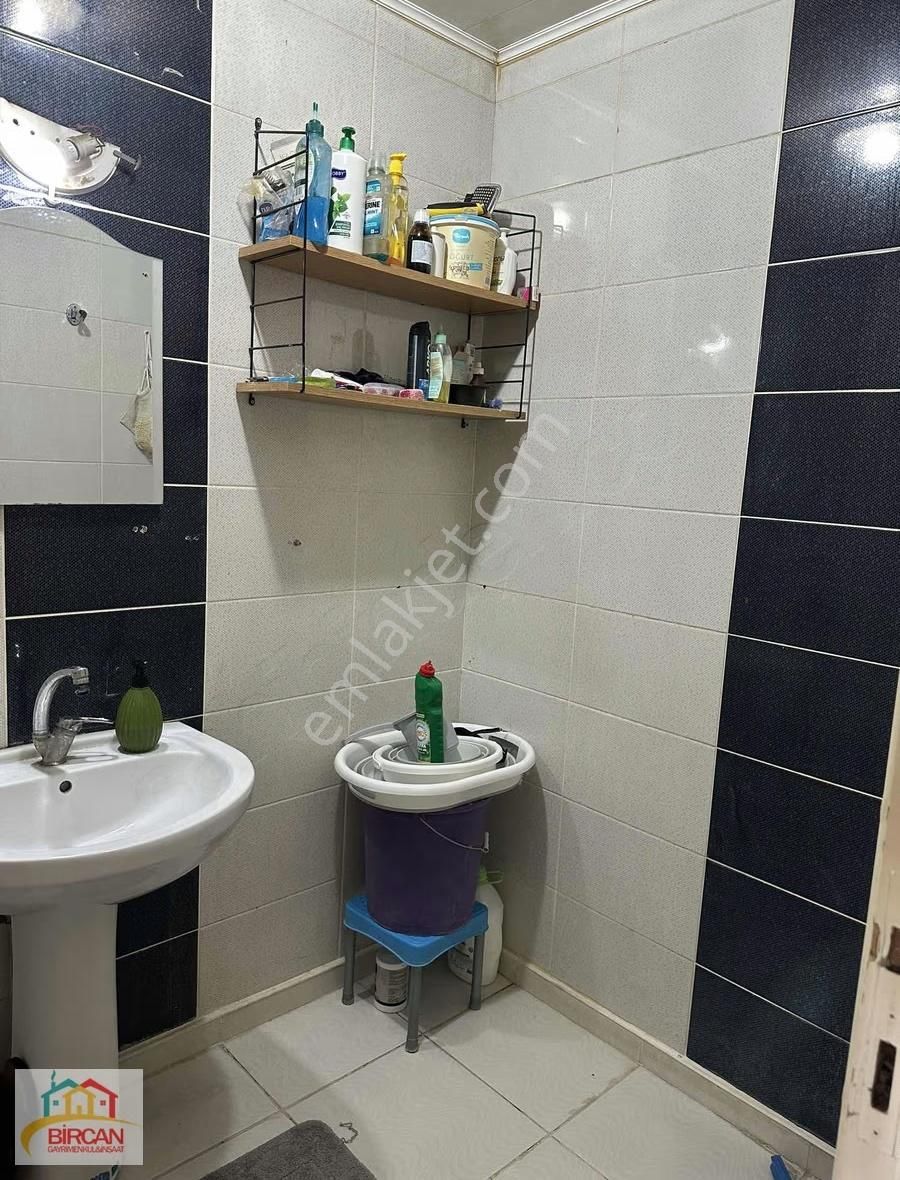 Ertuğrul Gazi Mahallesi'nde Düzlükte Satılık 3 + 1 Daire - Görsel 3