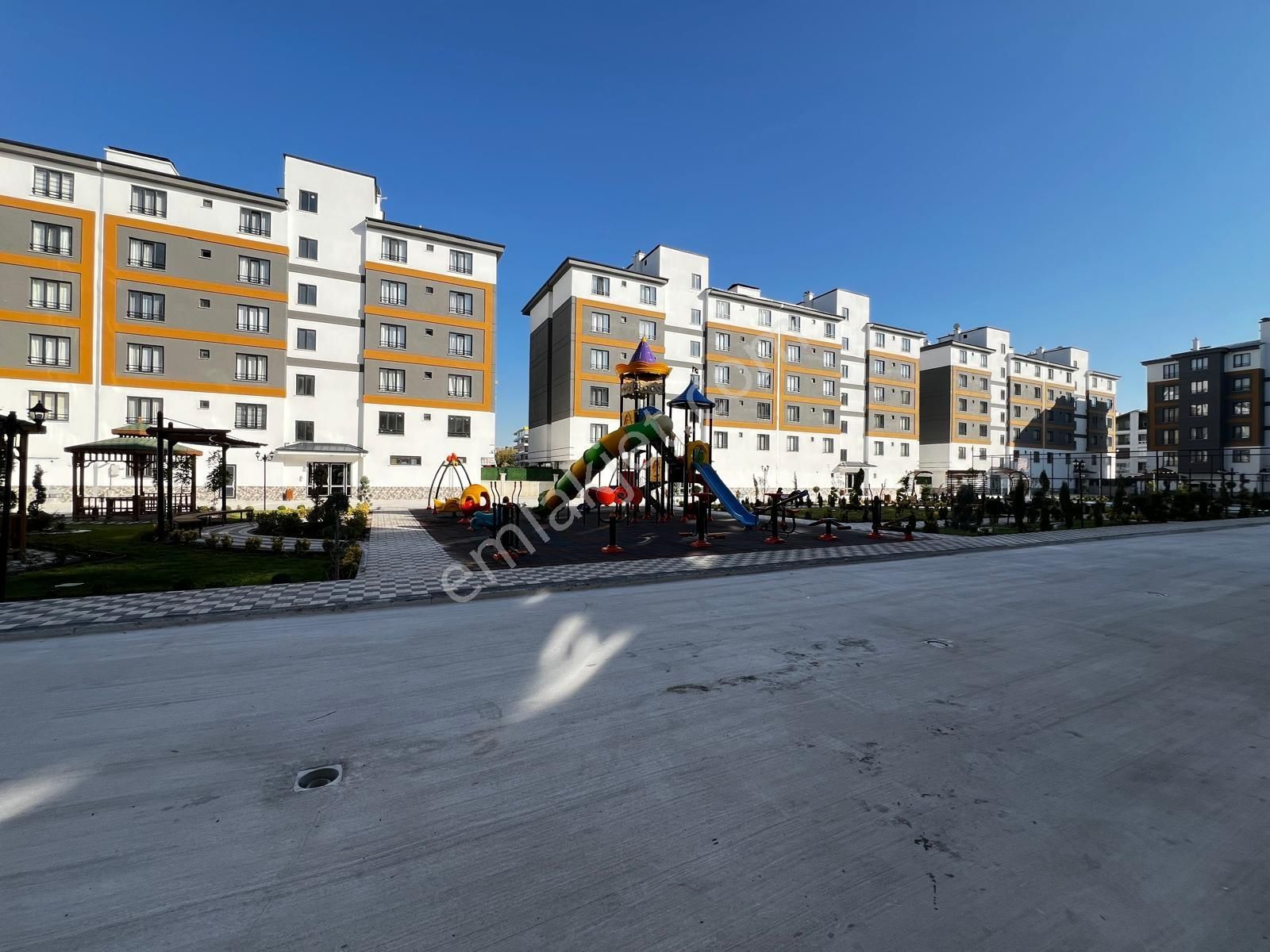 Adliye & Şehir Hastanesi Yakını Site İçi Sıfır 3+1 Satılık Daire - Görsel 10