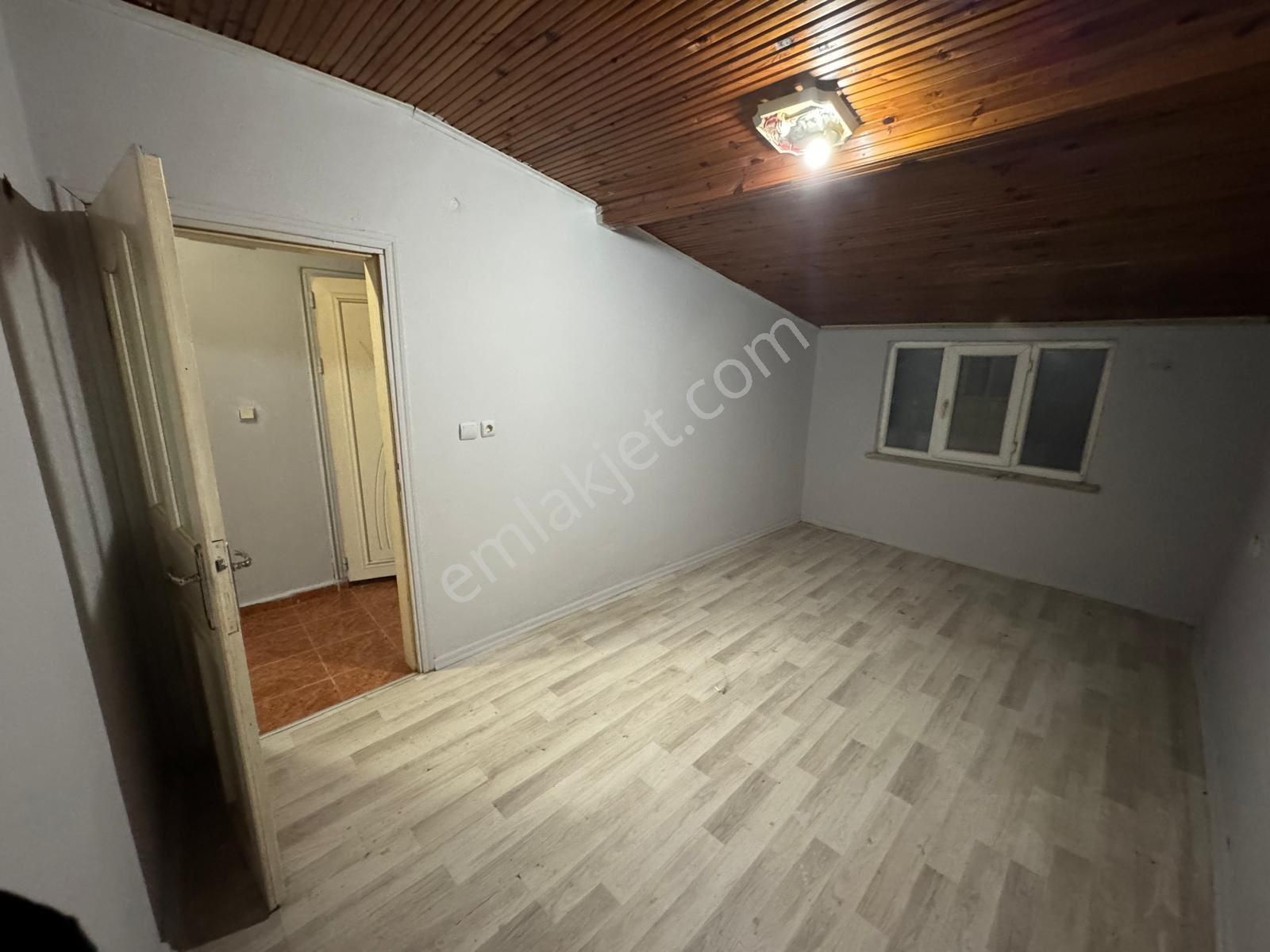 Baykal İnş. Esentepe Mah Kiralık Çatı Katı - Görsel 12