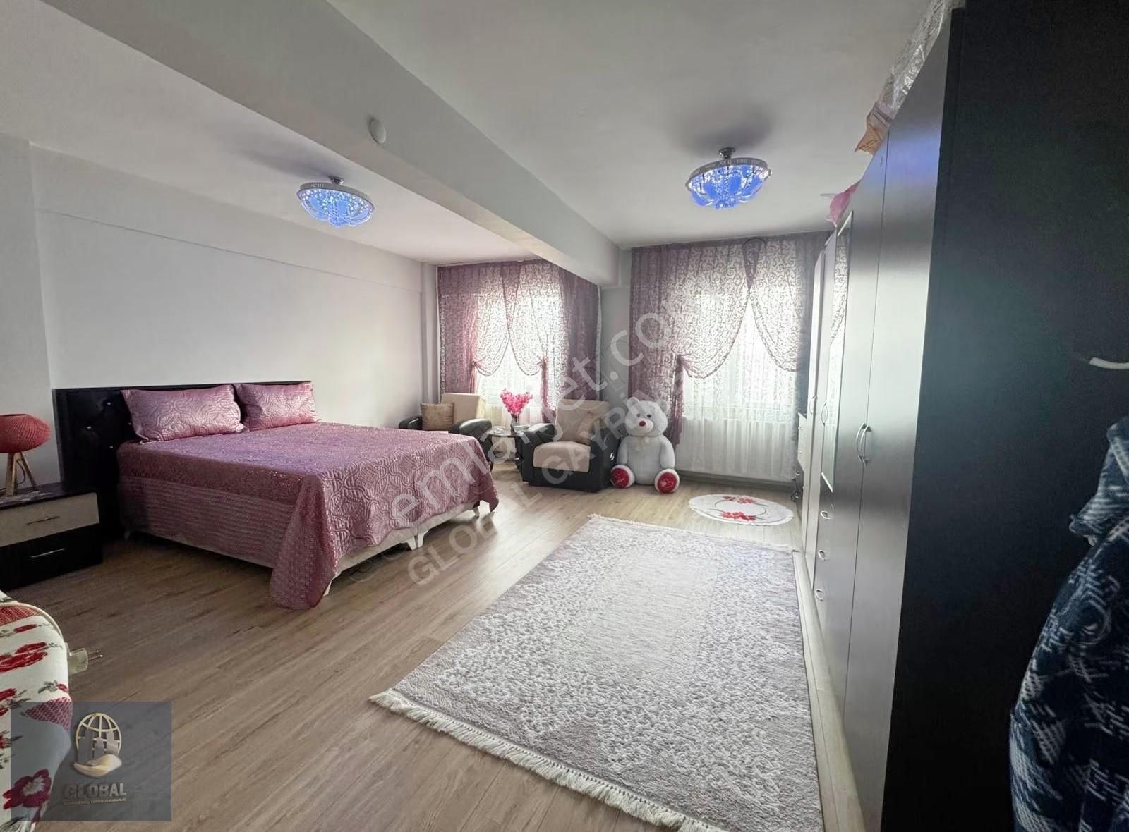 Kemalettin Halktan Yakını Asansörlü Full + Full Yapılı 150m2 2+1 - Görsel 7