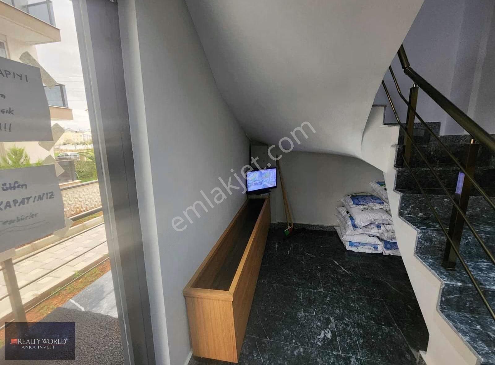 Realty World Anka Dan Atatürk Caddesi Ne Yakın 3+1 Sıfır Daire - Görsel 16