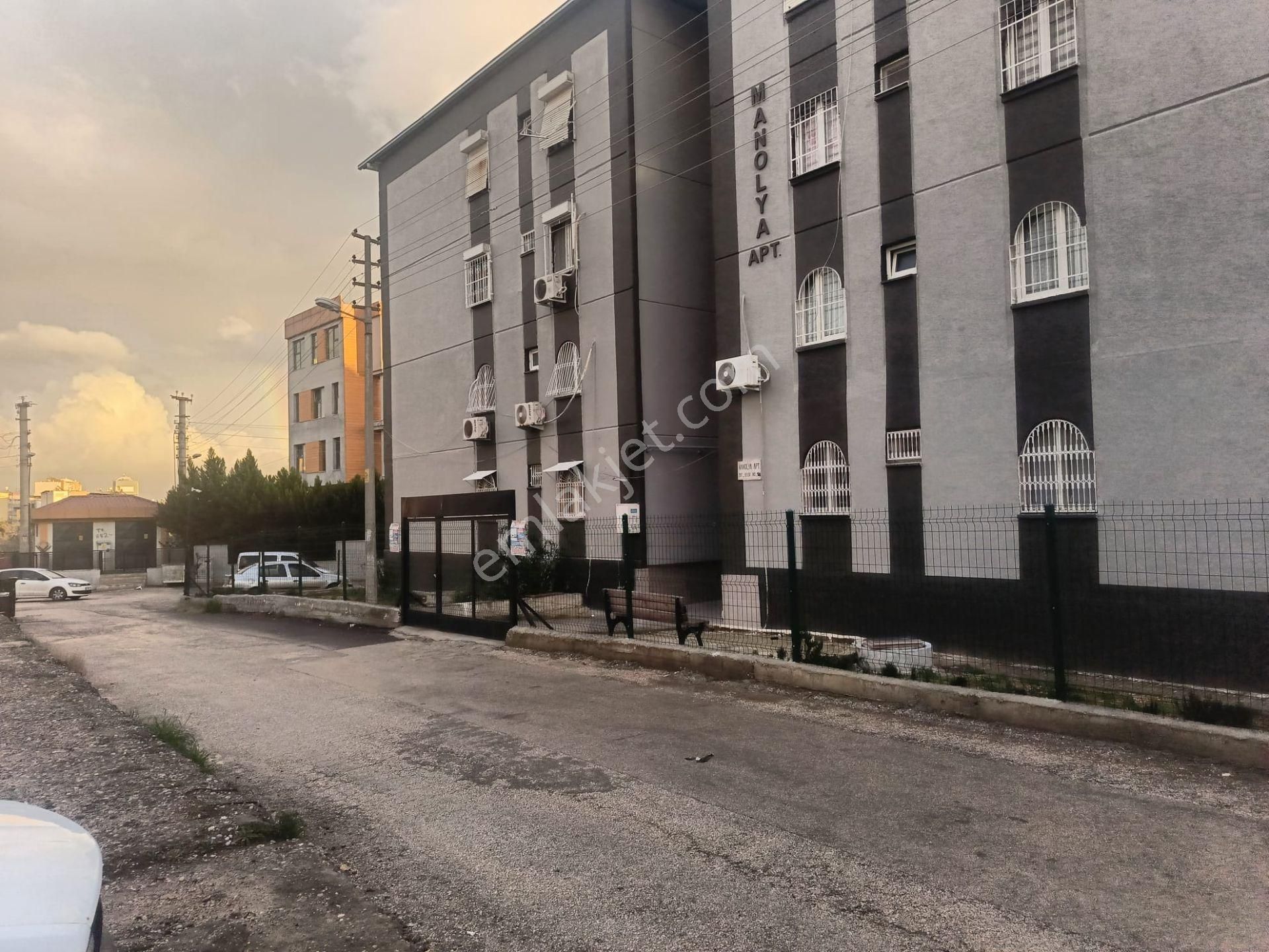 3ev Emlak'tan 100.yılda Erkan Koleji Karşısı 3+1 Satılık Daire - Görsel 6