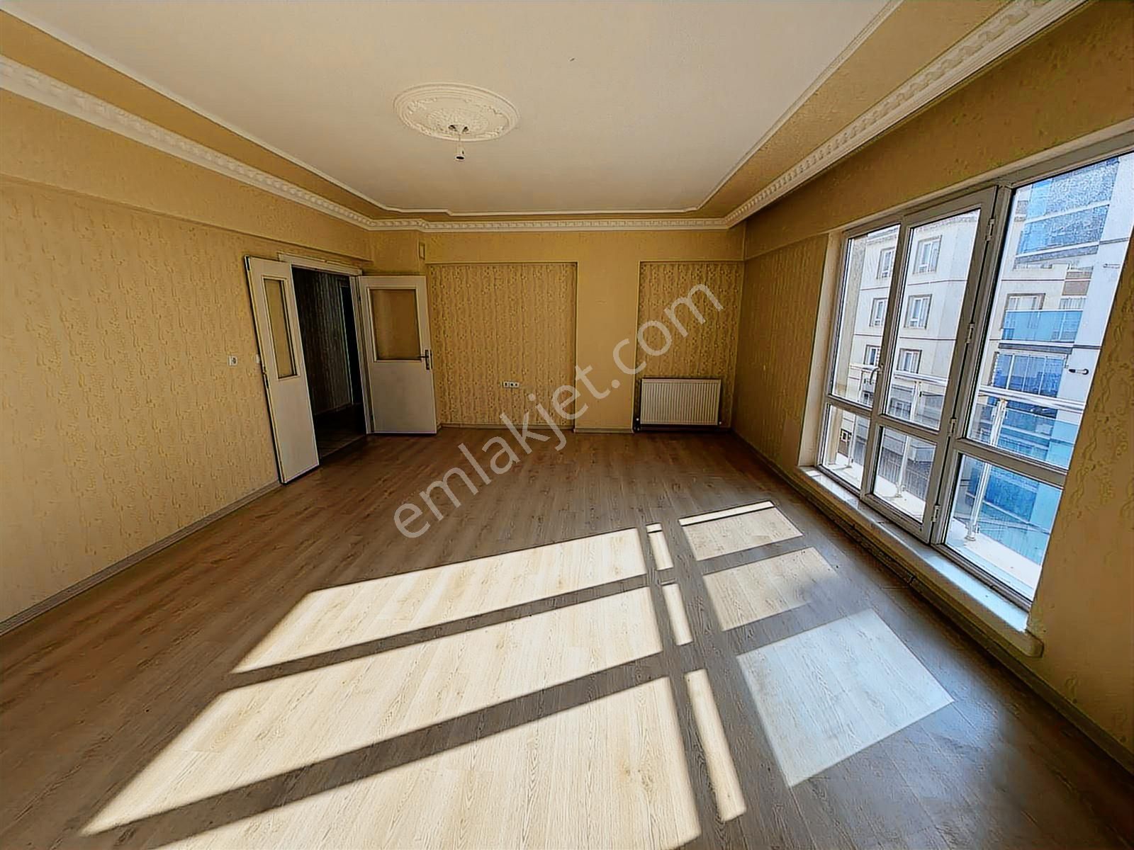 New Kent'den Cadde Üzerinde Mekezi Konumda 3+1 Katta Asansörlü ! - Görsel 9