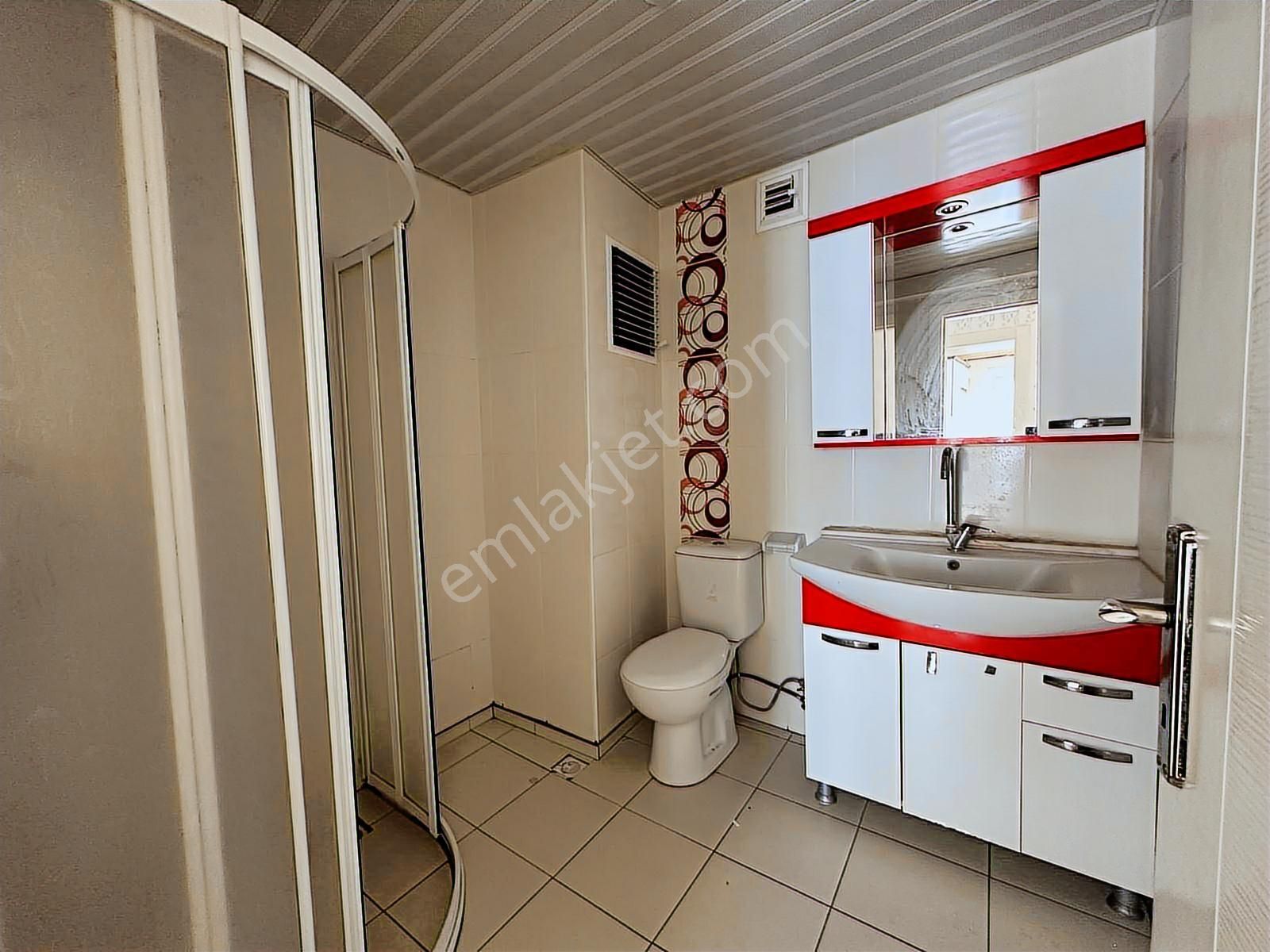 New Kent'den Cadde Üzerinde Mekezi Konumda 3+1 Katta Asansörlü ! - Görsel 14