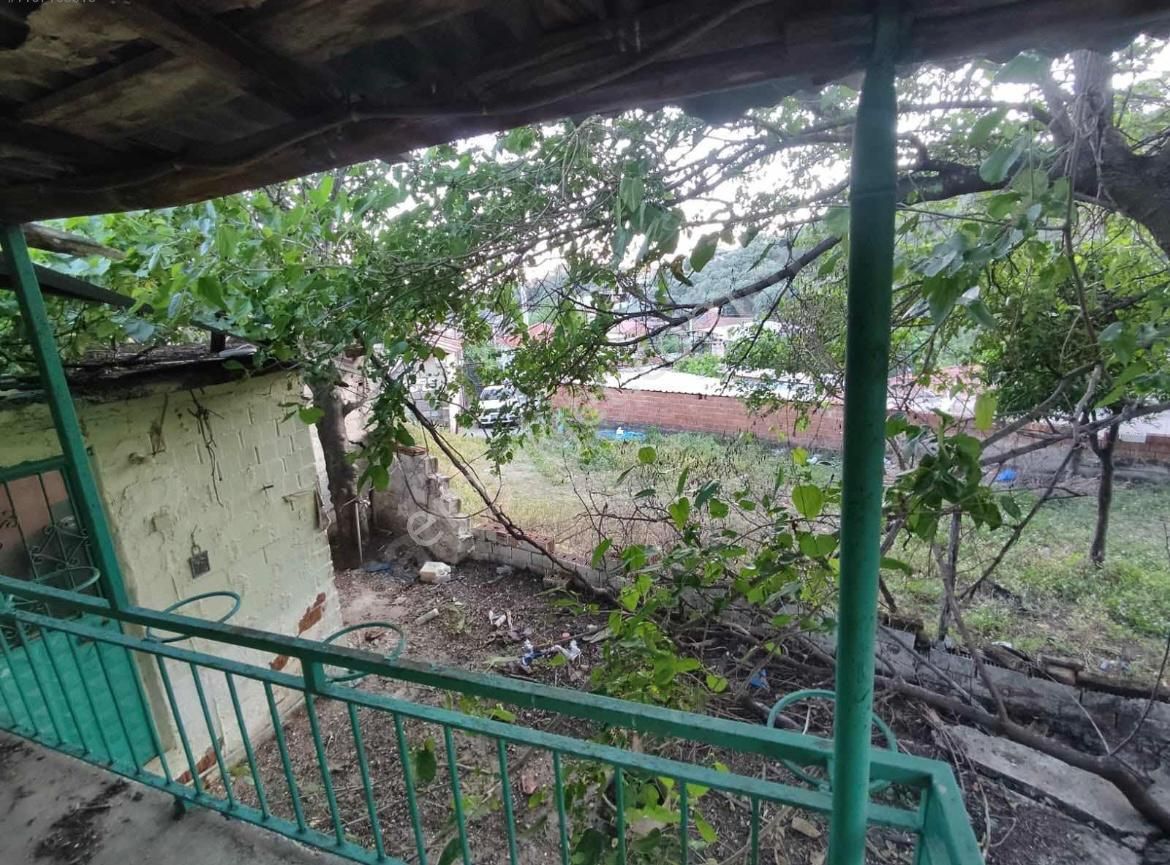 Aydın Dağkaraağaç Avlulu Bakıma Muhtaç Köy Evi - Görsel 9