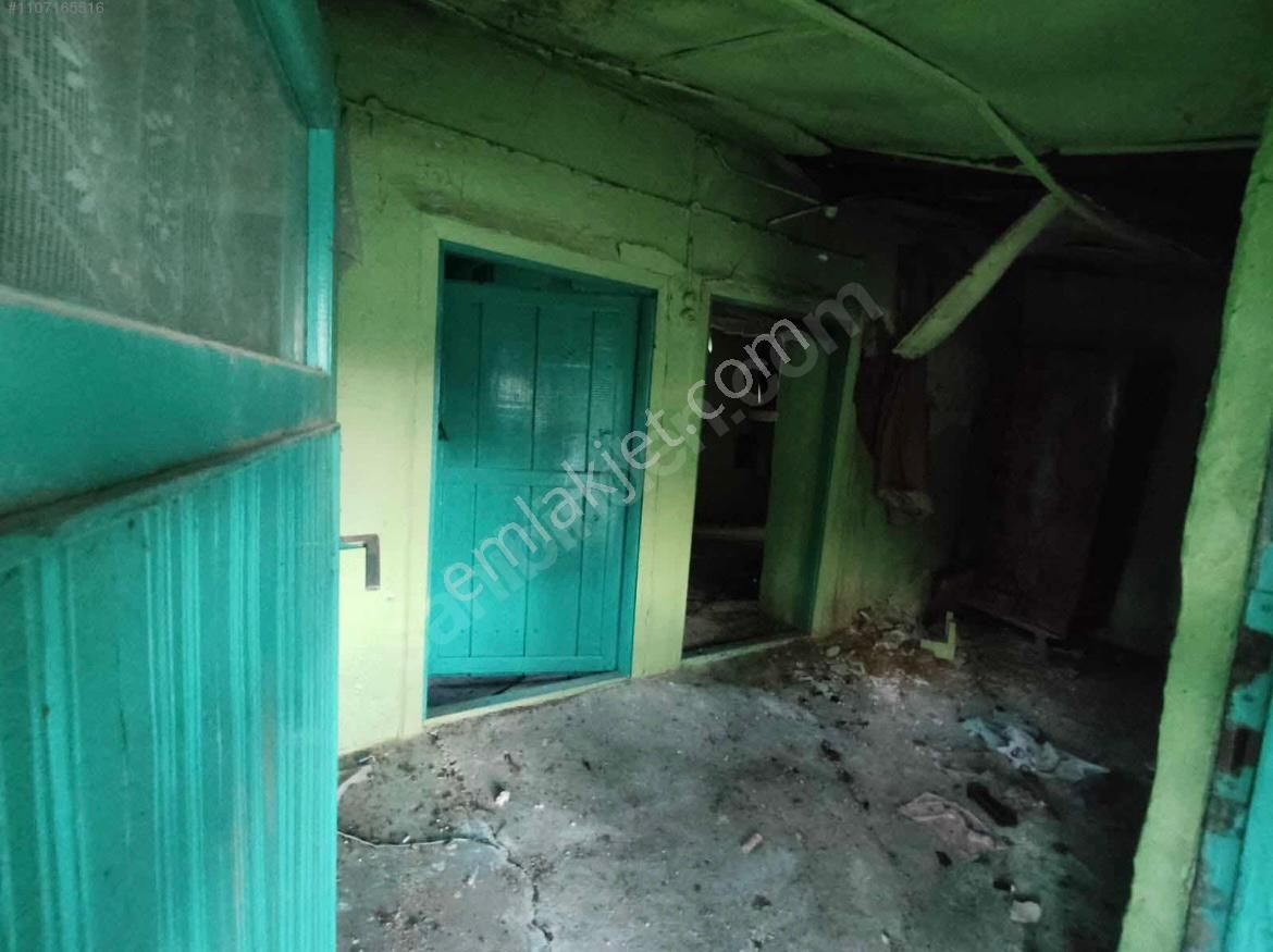 Aydın Dağkaraağaç Avlulu Bakıma Muhtaç Köy Evi - Görsel 5