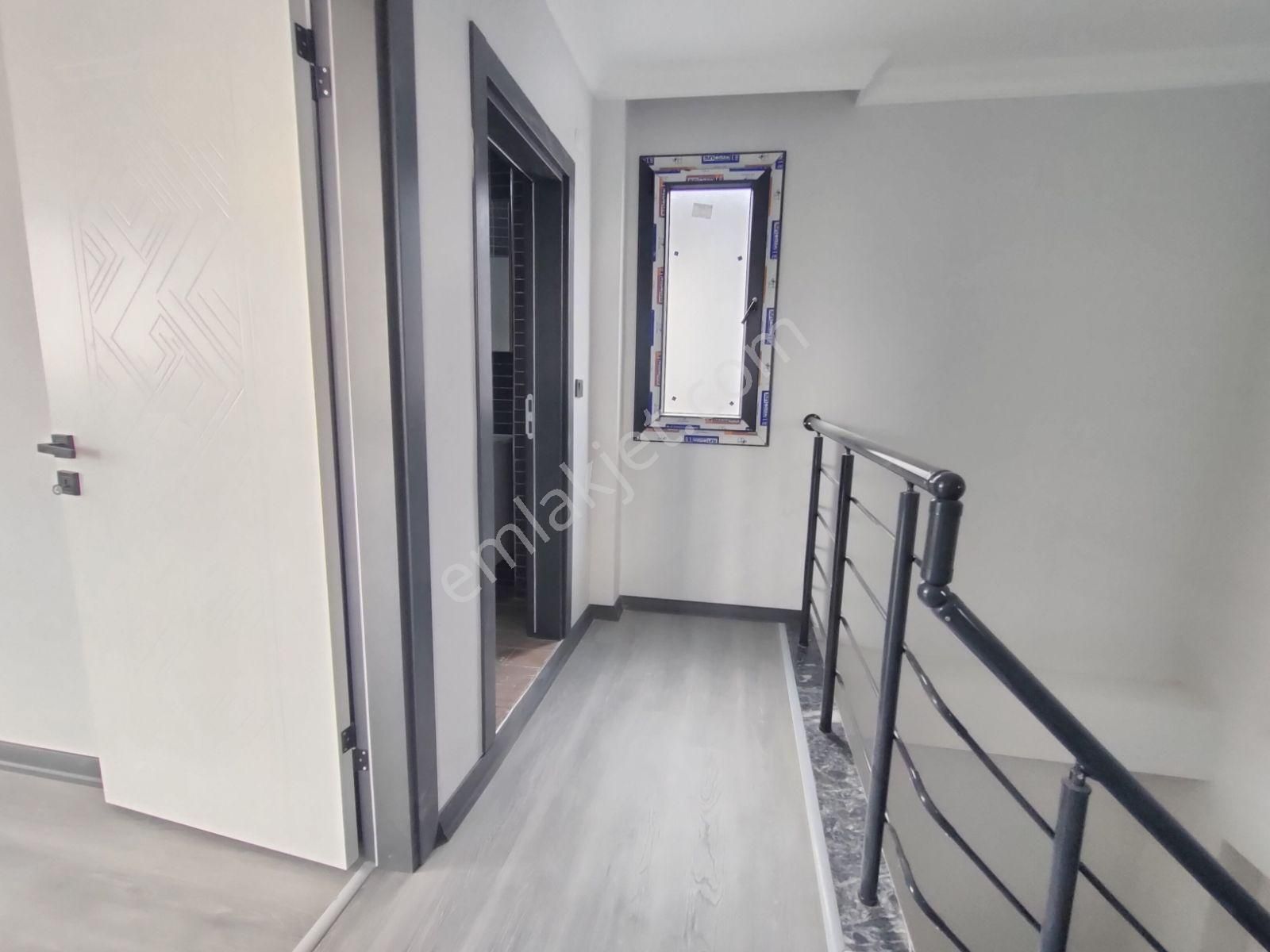 Kartallar'dan Kaçırılmayacak Fırsat 4+1 Lüks Villa - Görsel 16