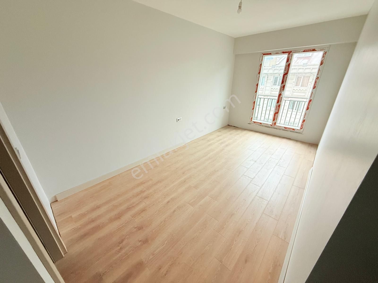 Pusula İnş.tan Ugurmumcu Mah Sitede Lux 120m2 2+1 3kat Daire - Görsel 27