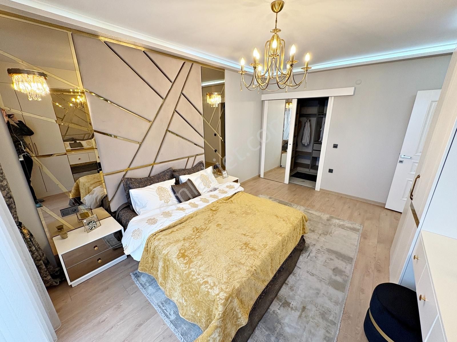 4+1 10.kat Çift Bloklu Site İçerisinde Teras Balkonlu Ebeven B. - Görsel 31