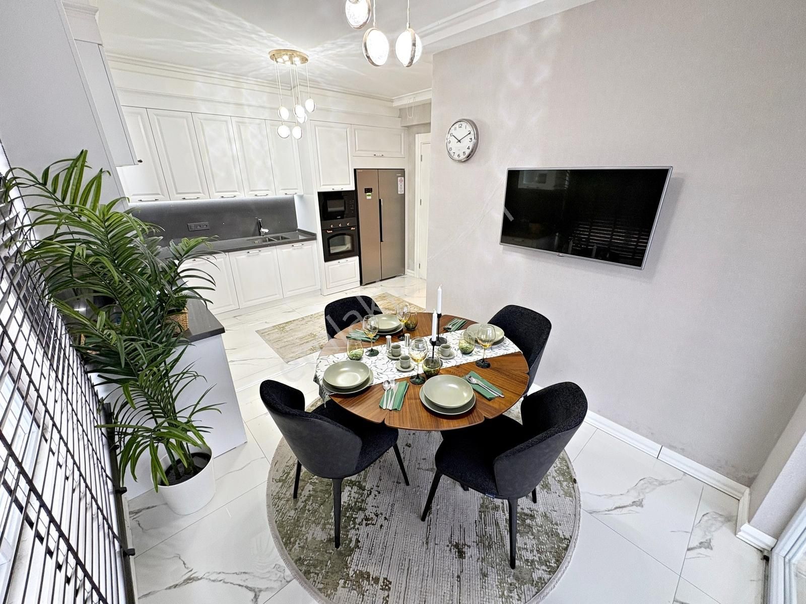 4+1 10.kat Çift Bloklu Site İçerisinde Teras Balkonlu Ebeven B. - Görsel 6