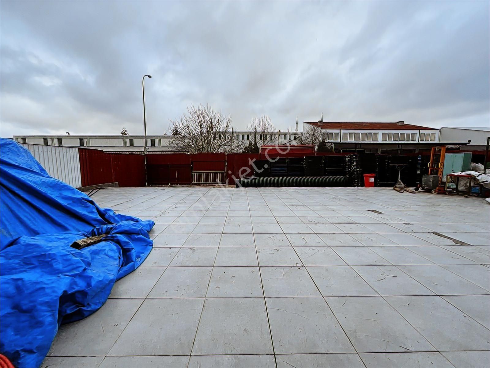 Bess'den Emko Sanayi Sitesi'nde 880m2 Satılık İşyeri - Görsel 4