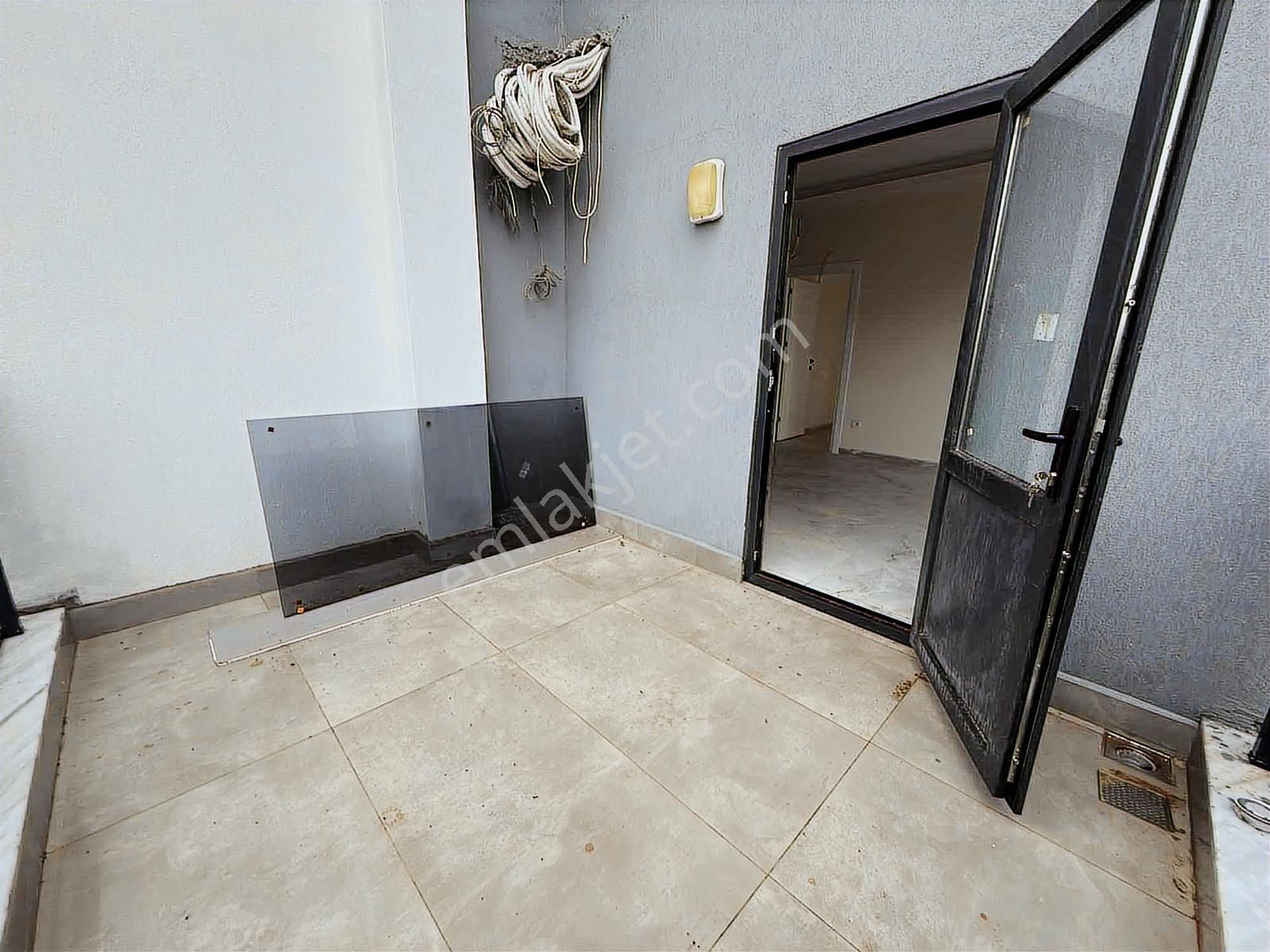 Satılık 1+1 Çarşambanın Göbeği Okullar Bölgesi Fırsat Daire - Görsel 10