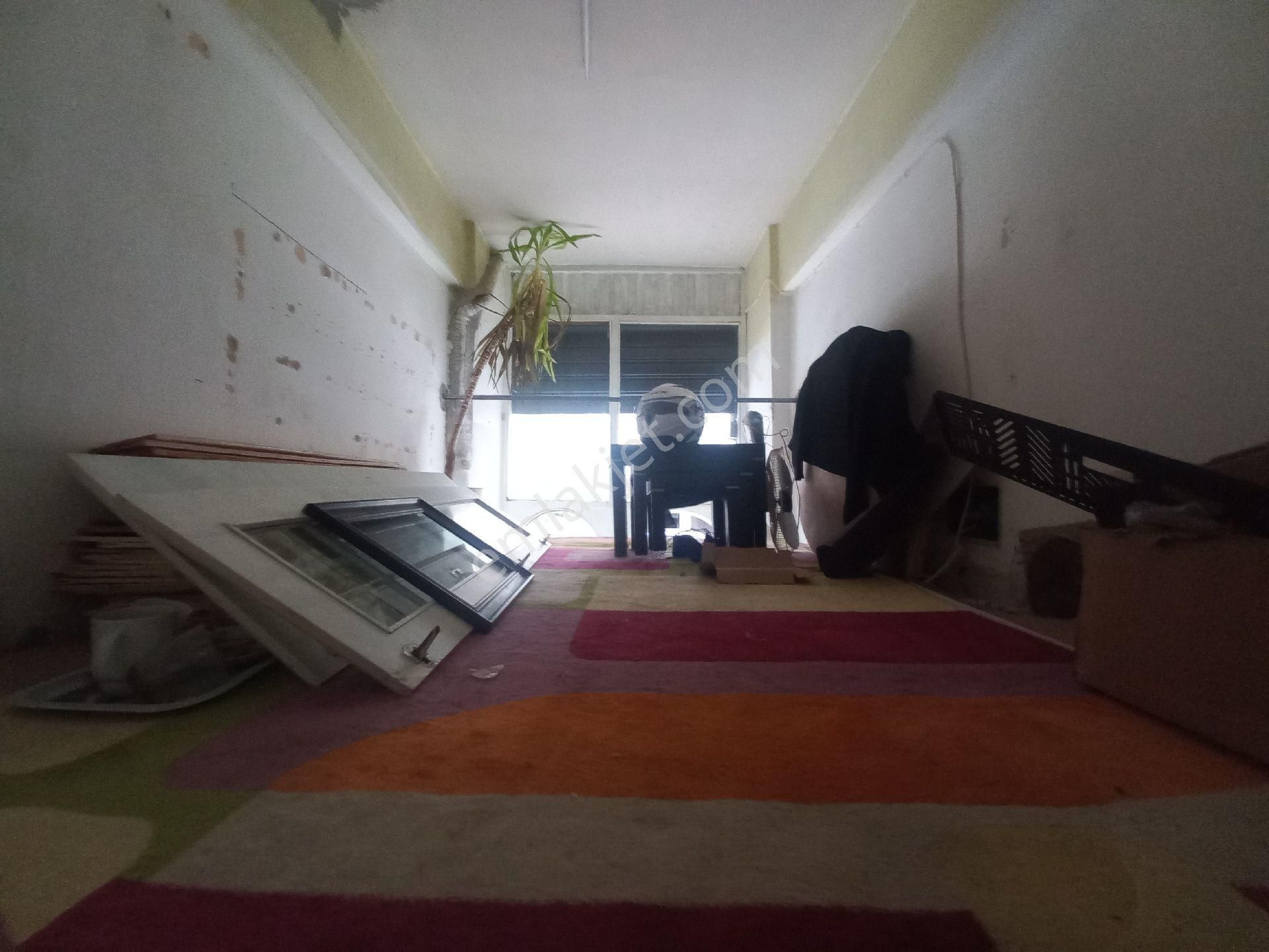 Konak Eşrefpaşa Caddesine Yakın Satılık Dükkan - Görsel 10