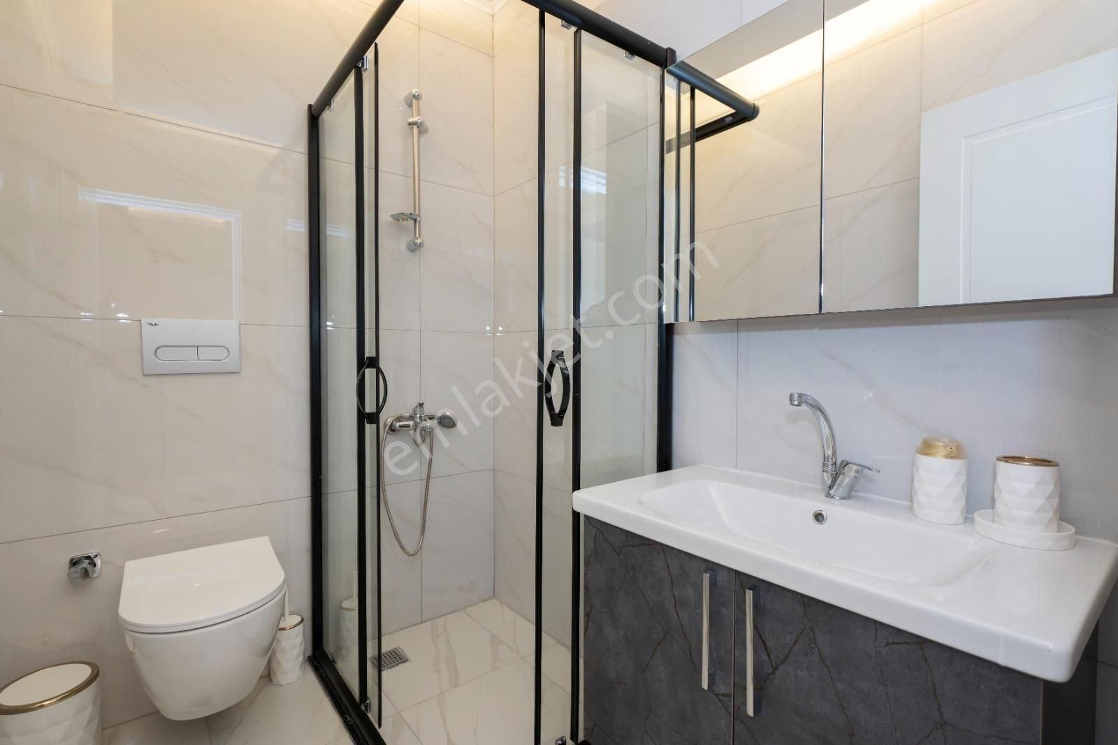 Deniz Yakınında Lüks Dubleks Penthouse - Görsel 27