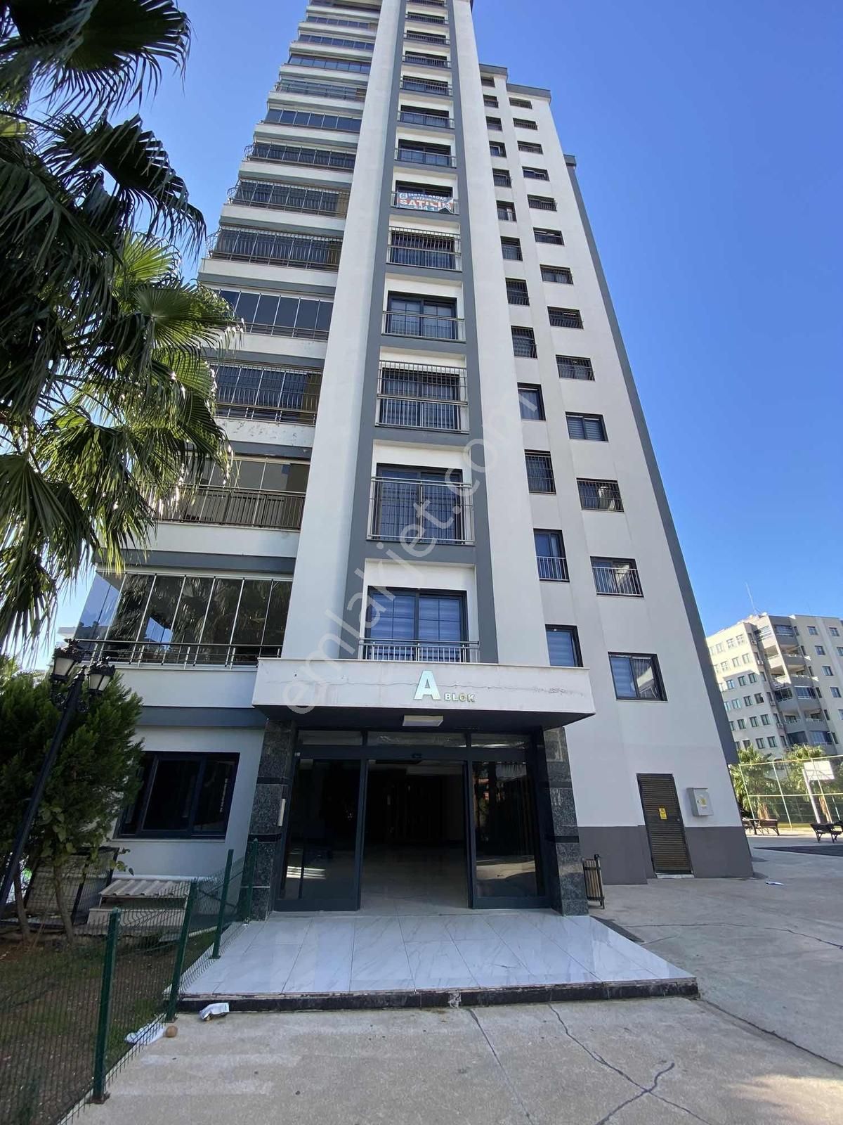 Gürselpaşada Havuzlu Sitede 220 M² 4+1 Lüks Daire - Görsel 28