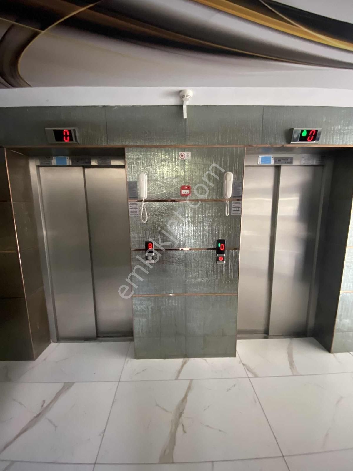Gürselpaşada Havuzlu Sitede 220 M² 4+1 Lüks Daire - Görsel 31