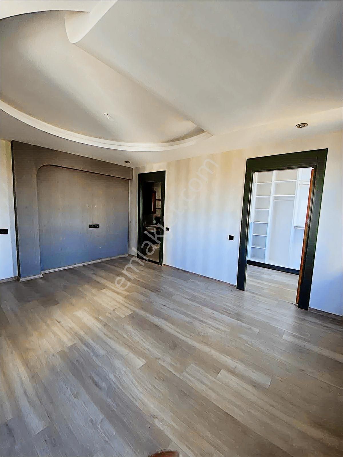 Gürselpaşada Havuzlu Sitede 220 M² 4+1 Lüks Daire - Görsel 20
