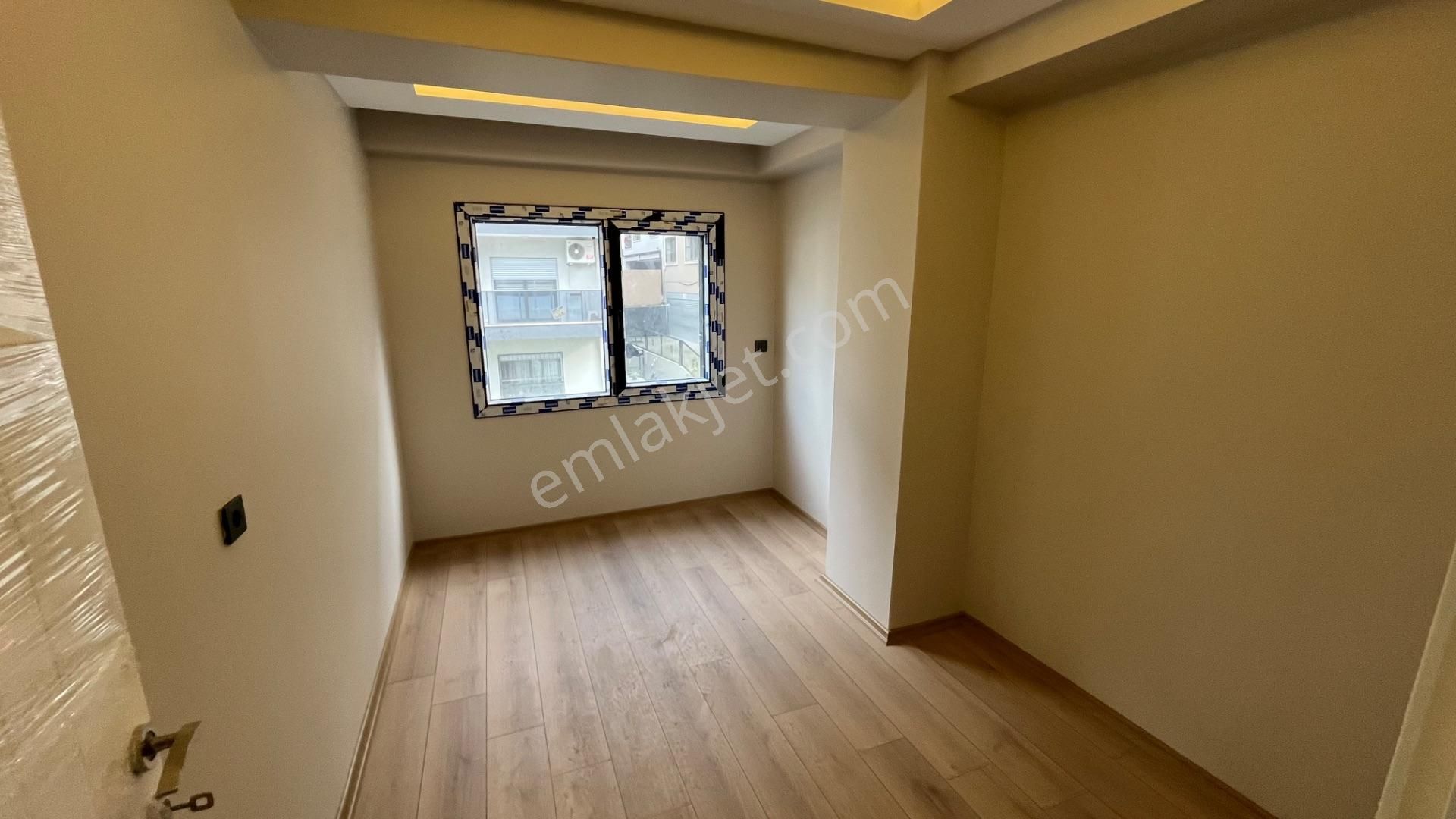 İzmir, Muammer Akar'da Düz Ayak, Ara Kat Sıfır Daire - Görsel 9