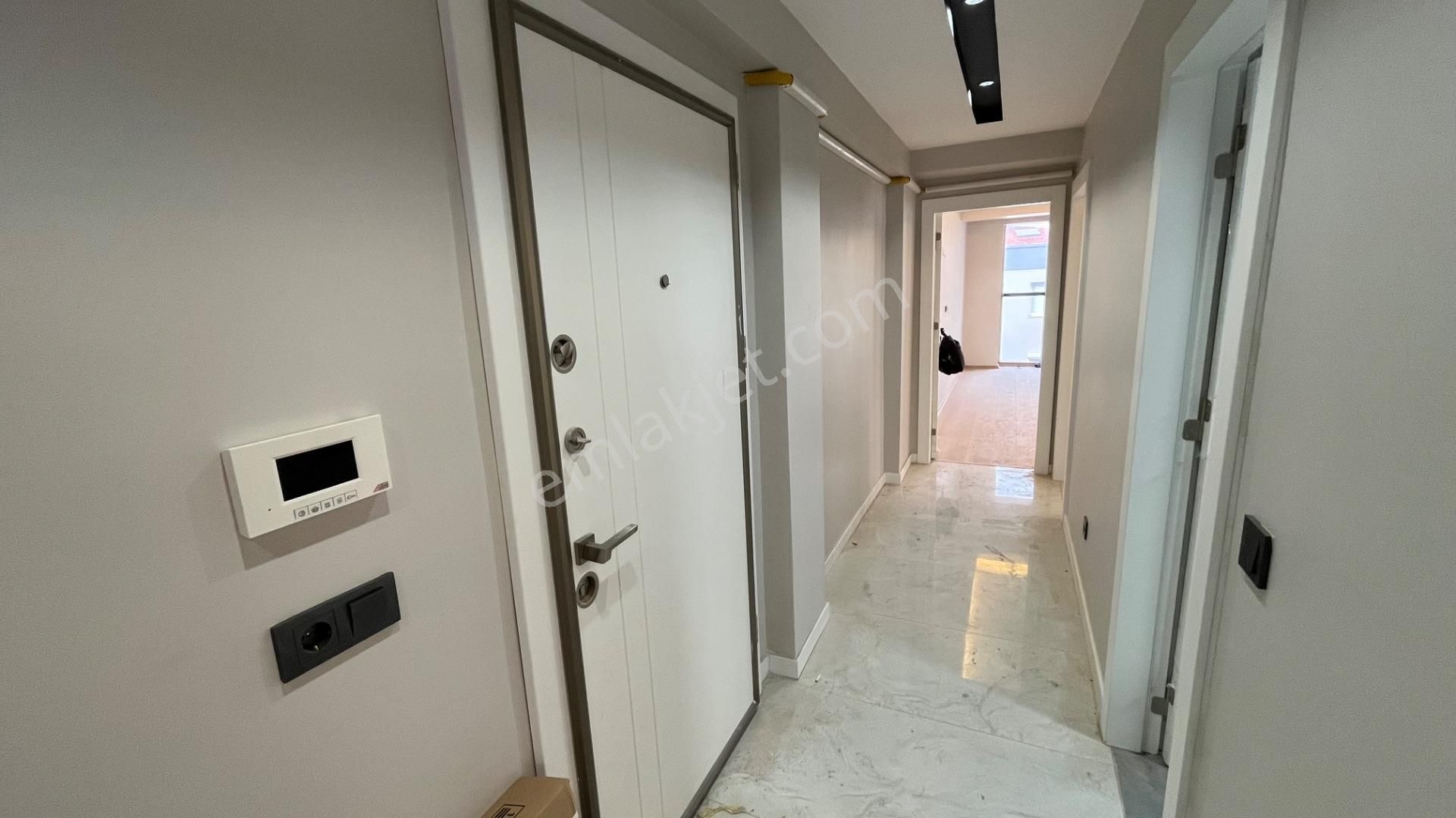 İzmir, Muammer Akar'da Düz Ayak, Ara Kat Sıfır Daire - Görsel 6