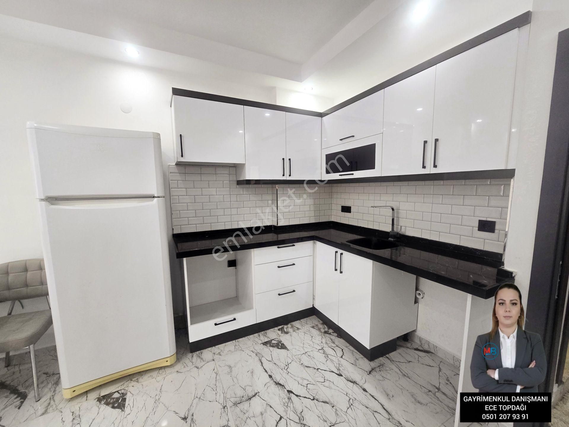 Didim Merkez'de 2+1 Sıfır Orta Kat Asansörlü Eşyalı Masrafsız Daire ! - Görsel 13