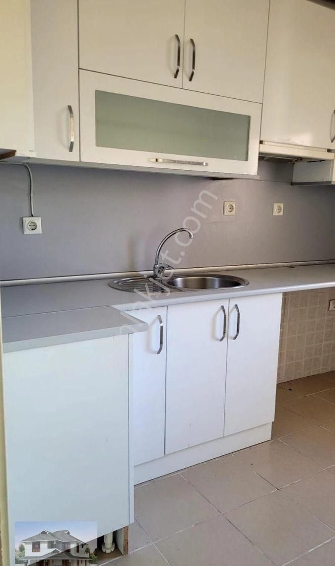 Genç Emlaktan Gültepe Tokilerde 2+1 Full Yapılı Kiralık - Görsel 31