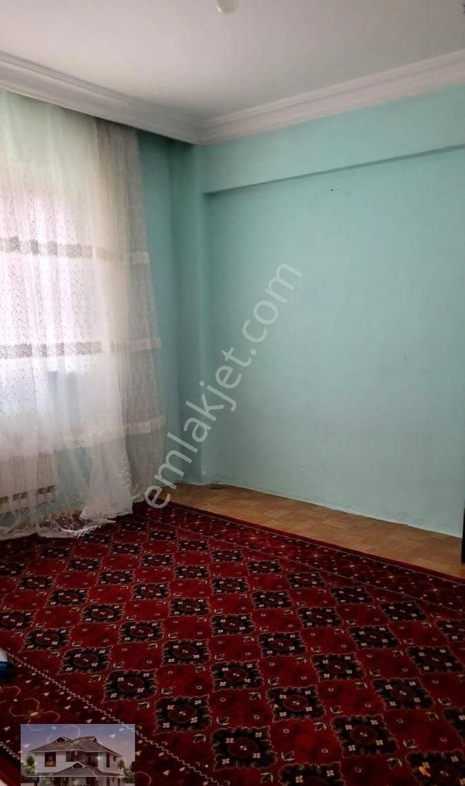 Genç Emlaktan Örnek Mahallesinde Kentsel Dönüşüme Uygun Yatırımlık 2+1 Satılık Daire - Görsel 5