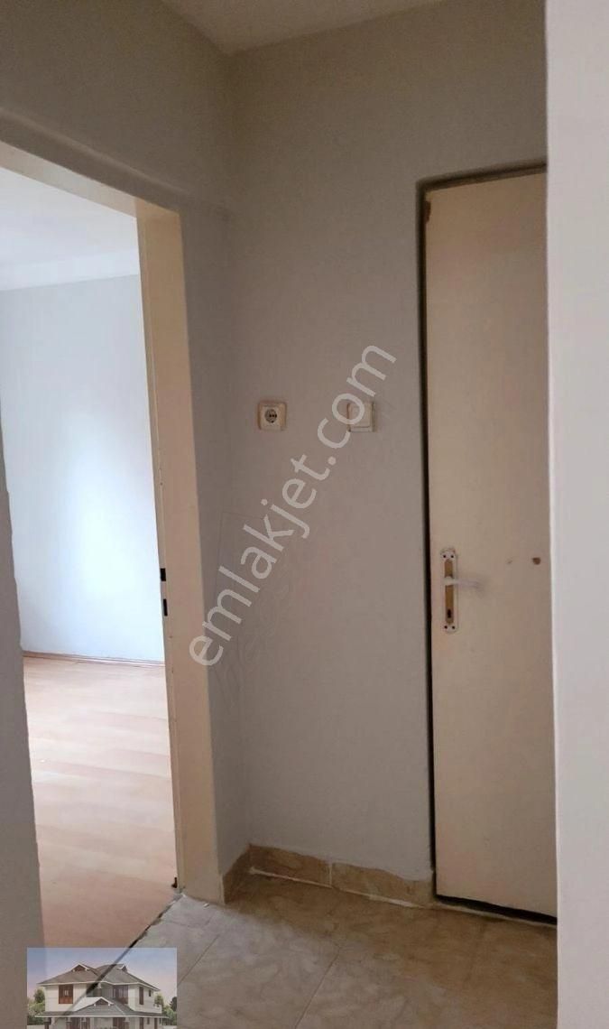 Genç Emlaktan Örnek En Nezih En Merkezi Konumunda Ful Yapılı Kiralık Daire - Görsel 17