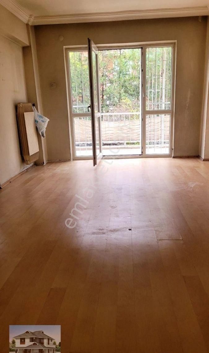 Genç Emlaktan Örnek En Nezih En Merkezi Konumunda Ful Yapılı Kiralık Daire - Görsel 13